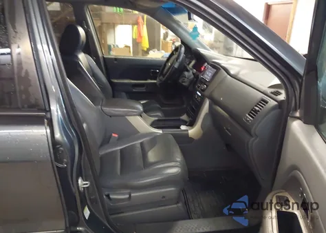 2006 Honda Pilot Ex-L from USA, damaged, VIN 2HKYF18716H532409